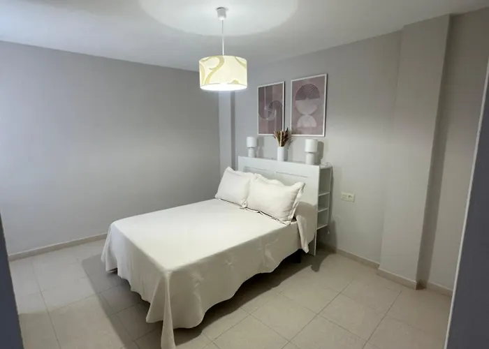 8 Monumentos * Ρόντα