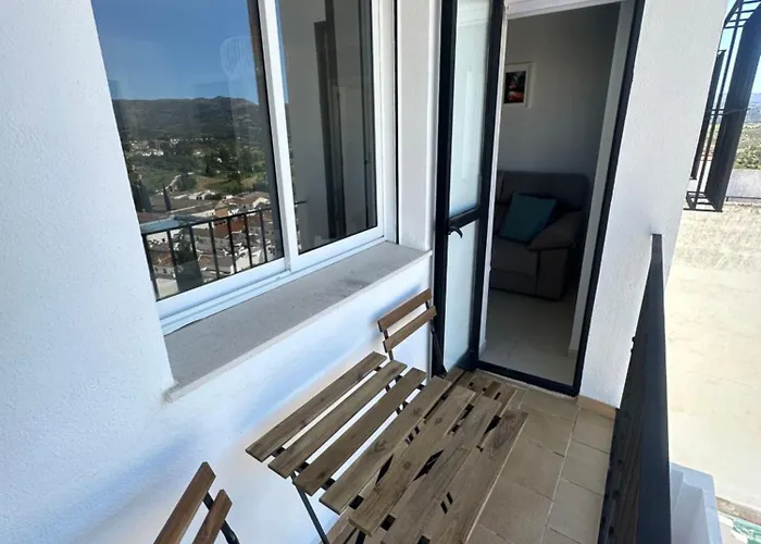 8 Monumentos Ρόντα